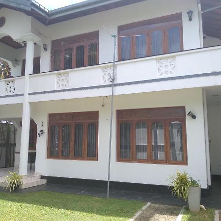 Vijai Resort Negombo Eksteriør billede