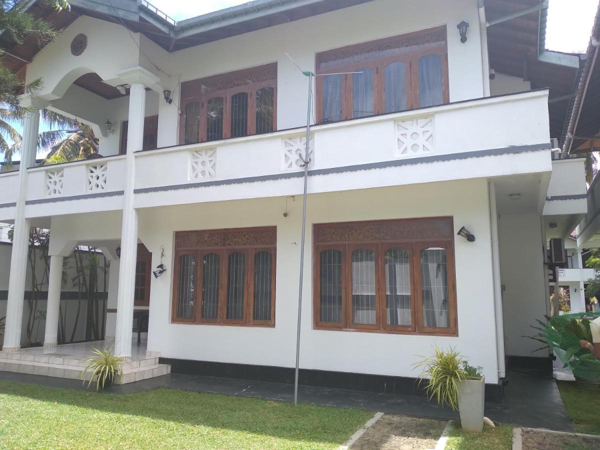 Vijai Resort Negombo Eksteriør billede