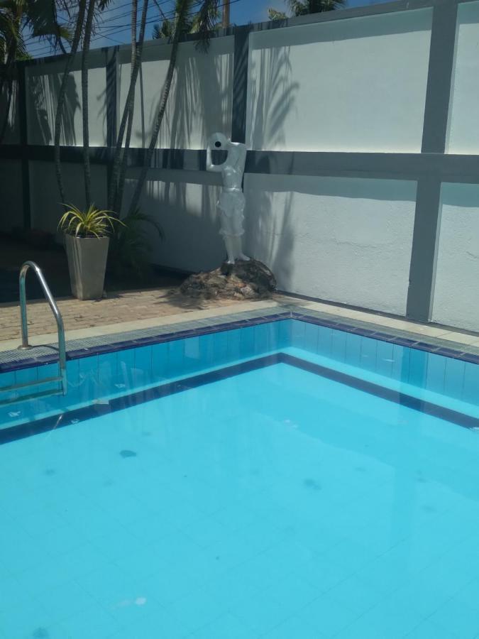 Vijai Resort Negombo Eksteriør billede
