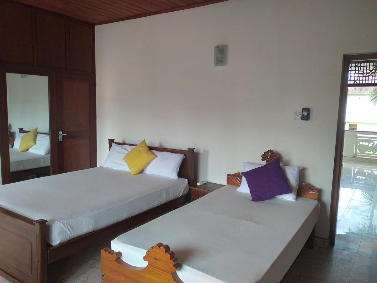 Vijai Resort Negombo Eksteriør billede